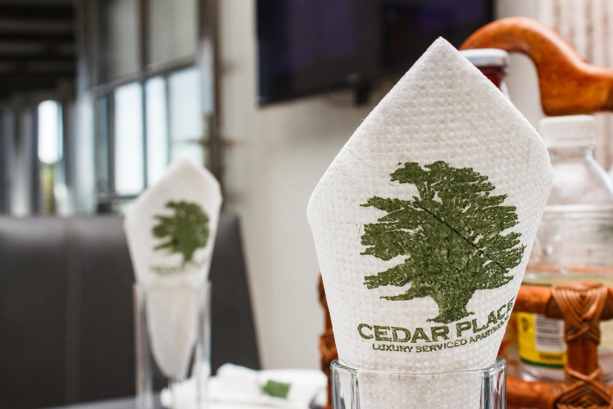 Cedar Place Limited Блантайър Екстериор снимка
