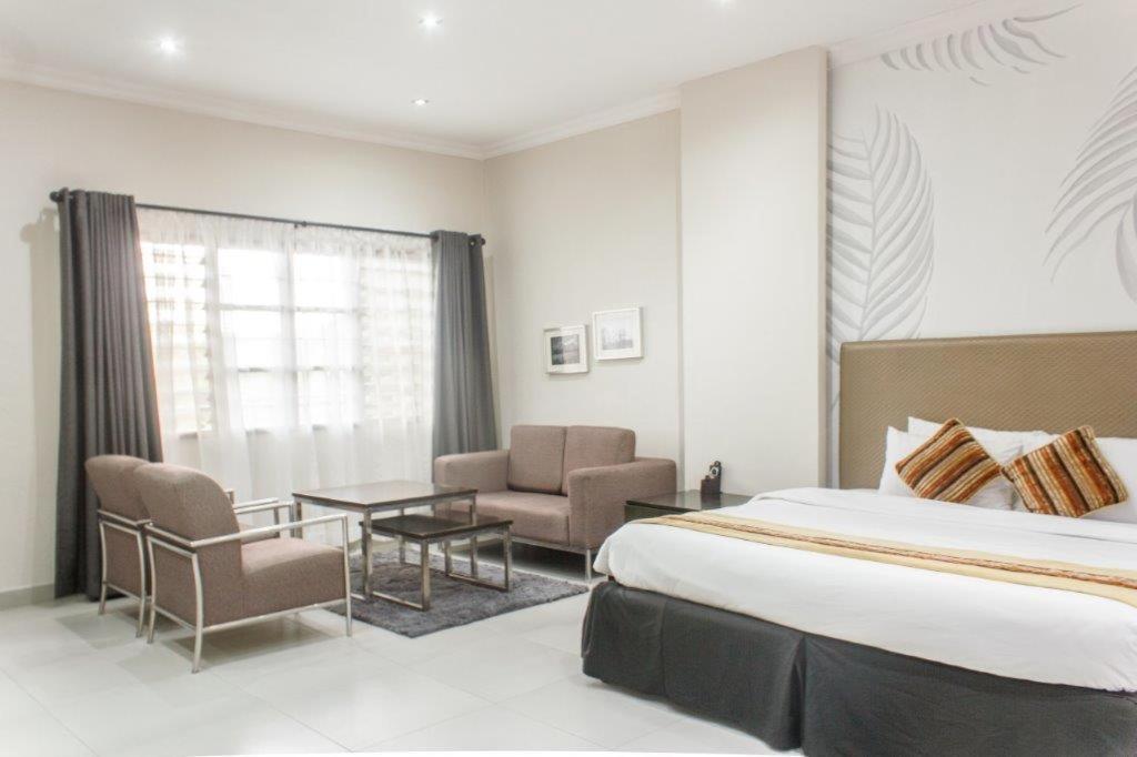 Cedar Place Limited Блантайър Екстериор снимка
